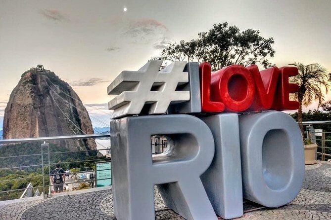 A Full Day in Rio with a train ride to Cristo Redentor - All Inclusive! - Getting to Christ the Redeemer: the train ride from Cosme Velho