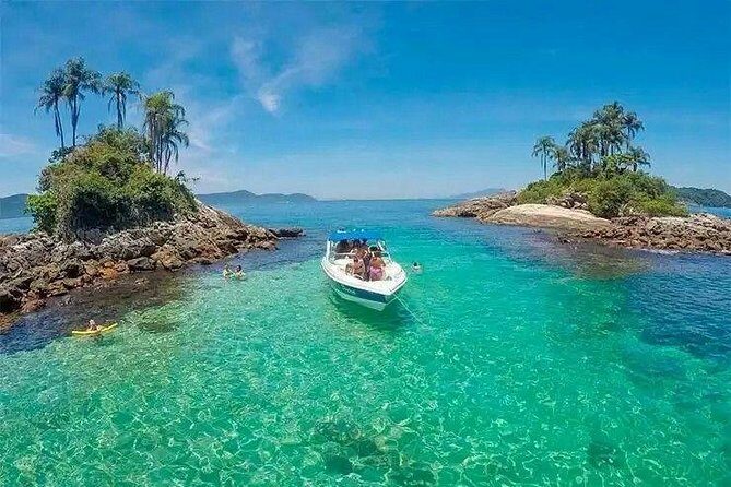 Angra Dos Reis + Ilha Grande - Getting to the water: Copacabana pickup and day timing