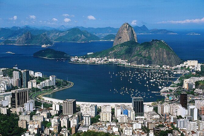 Best Of Rio In A Day Tour: Christ Redeemer, Exploring the Downtown Rio - How the small-group van ride keeps the day calm