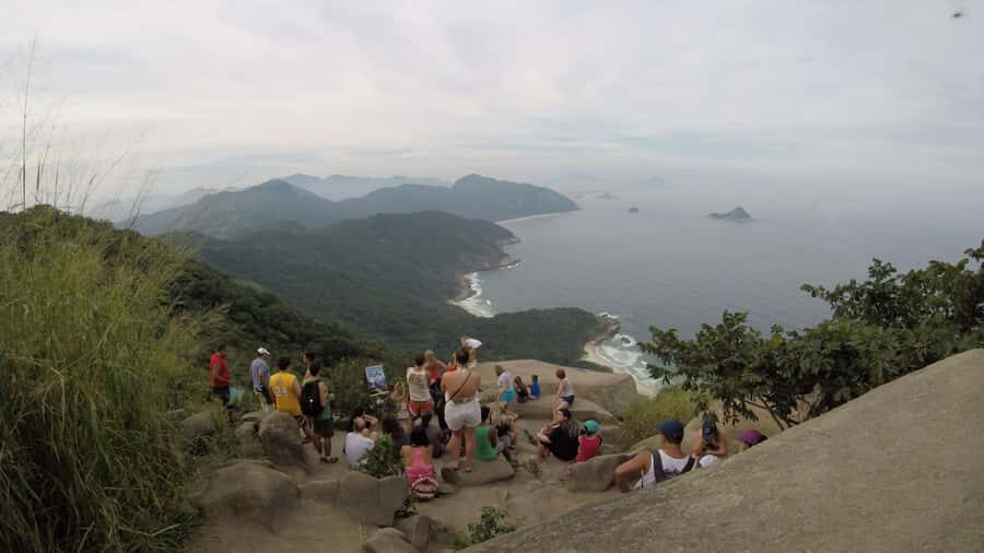 Discover Pedra do Telégrafo: Scenic Hike with Expert Guide - A Professional Guide Turns the Walk Into a Story
