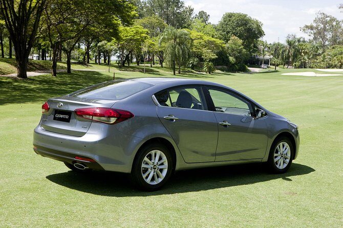 Executive GIG Rio Galeao airport private transfer up to 4 pax to South Zone - The Route You’ll See: Copacabana, Ipanema, Leblon Coast Views
