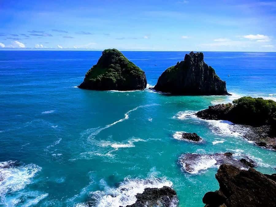 Explore Fernando de Noronha: 7-Hour Ilhatour - Praia do Sancho: the island’s famous cliff-and-beach moment