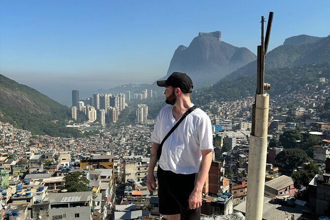 Favela Rocinha Tour with Local Guide & Secret Spots - Meeting Point: Easy Start, No Guesswork