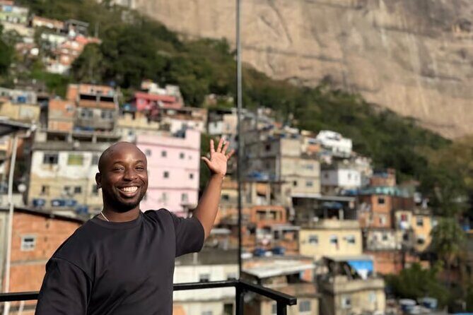 Favela Tour in Rocinha With a Local Guide - Visual do Laboriaux Rocinha: Views Worth the Climb