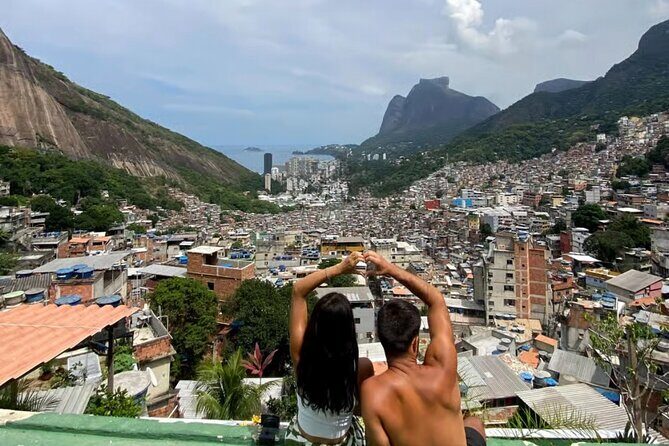 Favela Tour in Rocinha With a Local Guide - Price, Time, and What You’re Actually Paying For