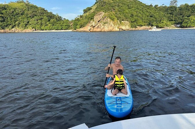 Morning Boat Tour in Rio – Iconic Landmarks, Drinks and Snacks - Christ the Redeemer and Sugarloaf from a privileged water angle