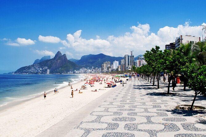 Morro Two Brothers Trail, during the day and sunset in Vidigal - Key highlights worth your attention