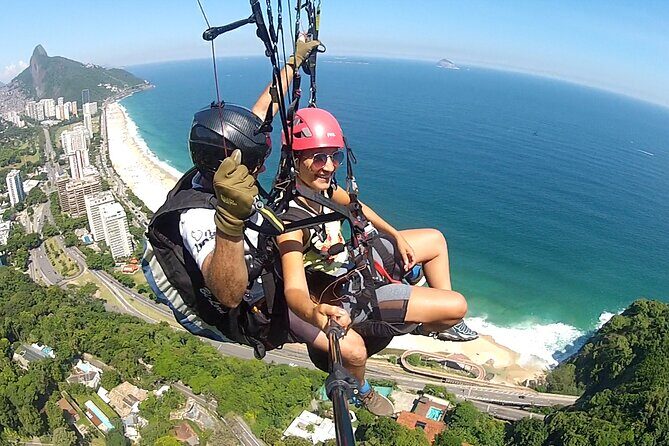 Paragliding in Rio de Janeiro - Over the Forest: The Part You Came For