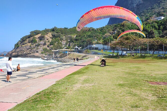 Paragliding in Rio with BigFly crew pick up included. - Pedra Bonita ramp: safety briefing plus gear that makes you feel normal