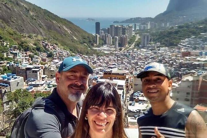 Private 2-Hours Sightseeing Walking Tour in Rocinha and moto-taxi - Price and Value: Is $40 a Smart Spend?