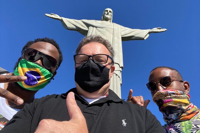 Private Full-Day Sightseeing Tour in Rio de Janeiro - Metropolitan Cathedral of Saint Sebastian: a quick culture stop that breaks the usual pattern