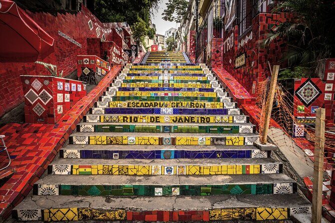 Private Skip-The-Line Sugar Loaf Tour - Escadaria Selarón and Mosteiro de São Bento: street art meets old-world faith