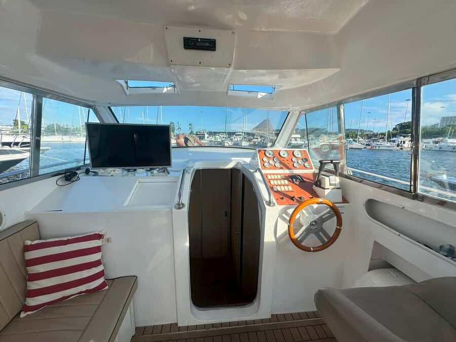 Private speedboat tour in Rio de Janeiro - Swim and lunch stop choices: Urca, Vermelha Beach, or Niterói (Adão e Eva)
