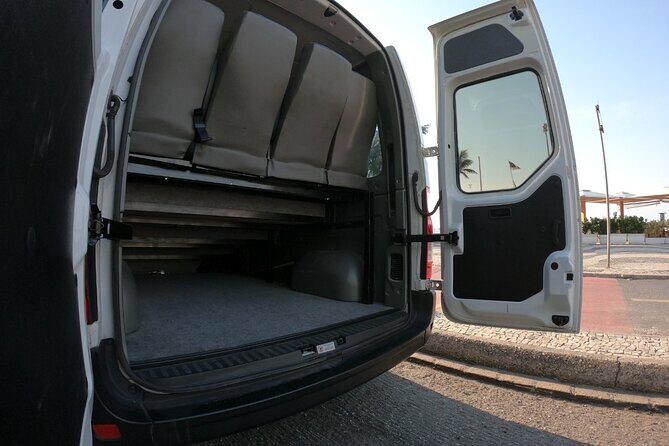 Private transfer Airports x Rio de Janeiro (South, Center and North) 15 max - New Vehicles, Insurance, and Experienced Drivers