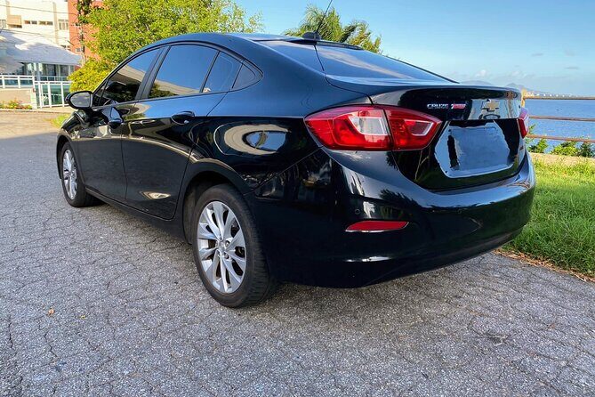 Private transfer from the city of Rio to the GIG Airport - Hilton Rio de Janeiro Copacabana Pickup: How You’ll Find the Driver