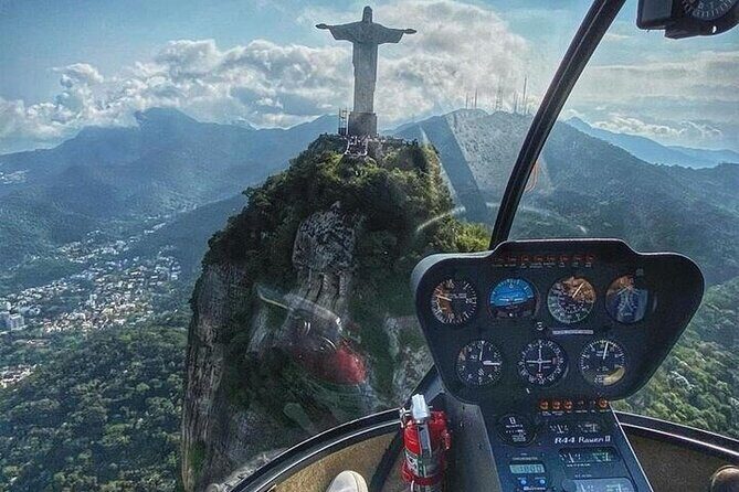 Rio: 25 minute helicopter flight with Christ the Redeemer and Beaches - Quick hits before you go
