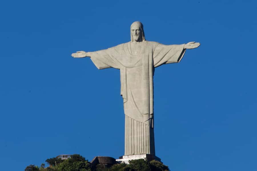 Rio: Christ The Redeemer Half Day Tour With Pick up - Reaching Christ: what the 710-meter view really gives you