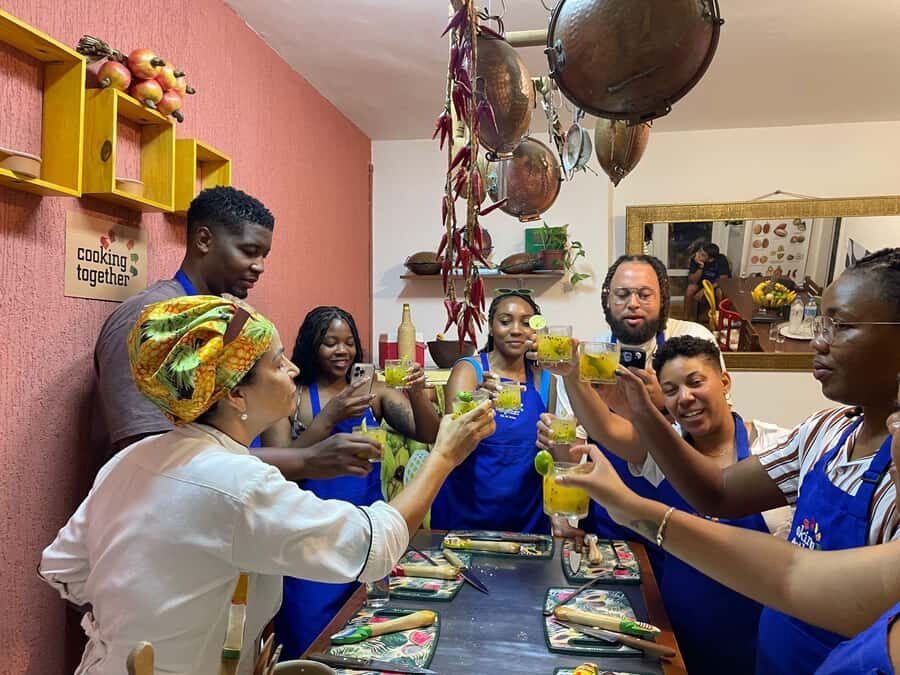 Rio de Janeiro: Brazilian Cooking Class with Hotel Pickup - Choose feijoada or seafood moqueca, then cook like you mean it