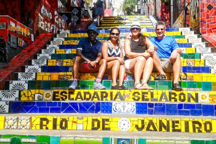 Rio de Janeiro Full-Day Sightseeing Tour - Downtown Rio in motion: Avenida Presidente Vargas, Praça Tiradentes, and the Cathedral