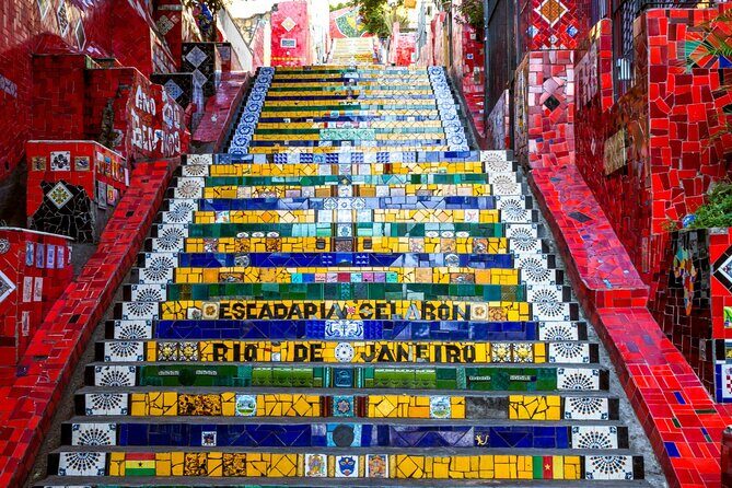 Rio de Janeiro Iconic Landmarks Guided Tour - Mirante Dona Marta: a quick skyline win