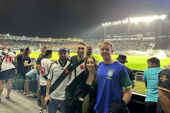 Rio de Janeiro: Join a Vasco da Gama soccer game with local guide - What the guides handle well (and why you’ll feel it)
