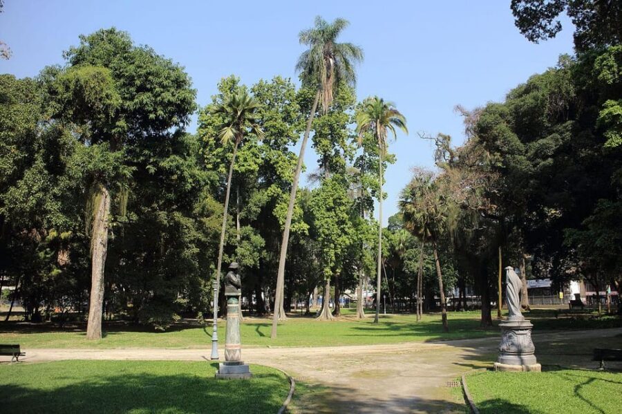 Rio de Janeiro: Lapa and Santa Teresa with Tram Ride - Passeio Público and Cinelândia: historic parks meet big civic buildings