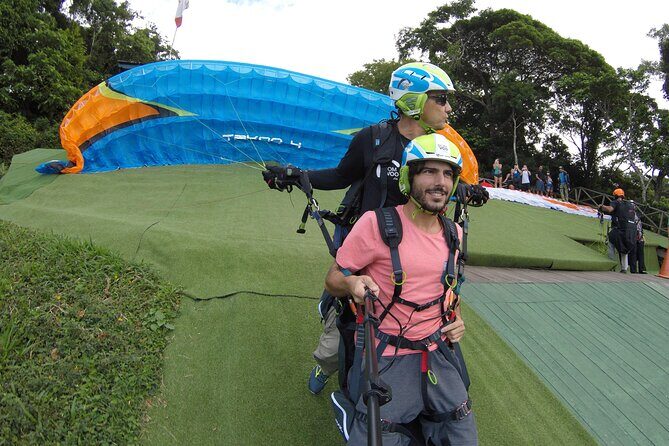 Rio DE Janeiro Panoramic Flight Parapente with BOMVOO.rio - A Quick Booking Check: Weather, Time, and Getting There