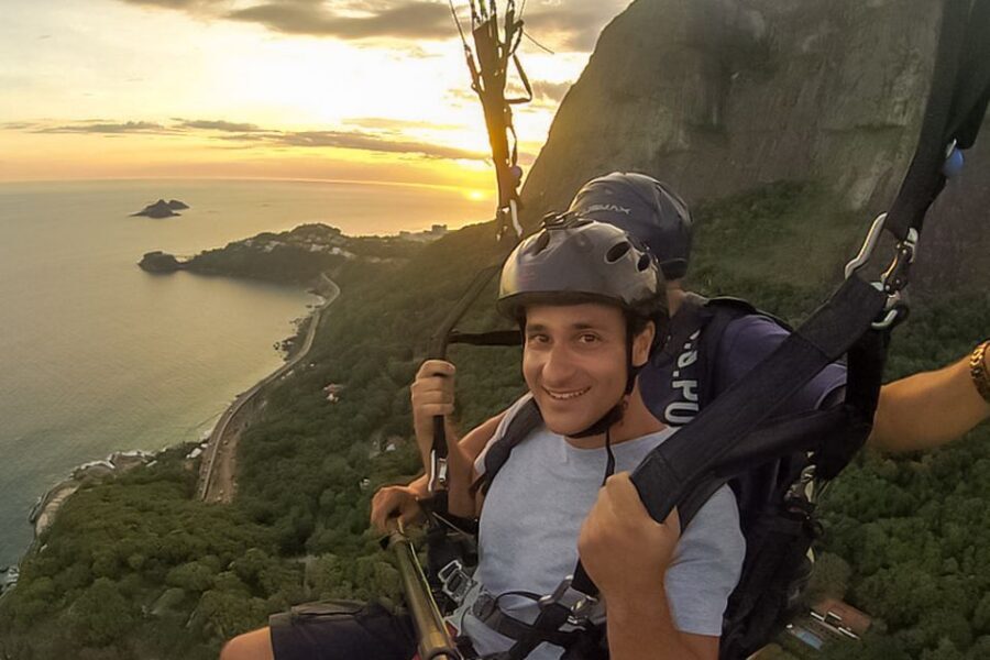 Rio de Janeiro: Paragliding Tandem Flight - Landing at São Conrado Beach: smooth, then wow