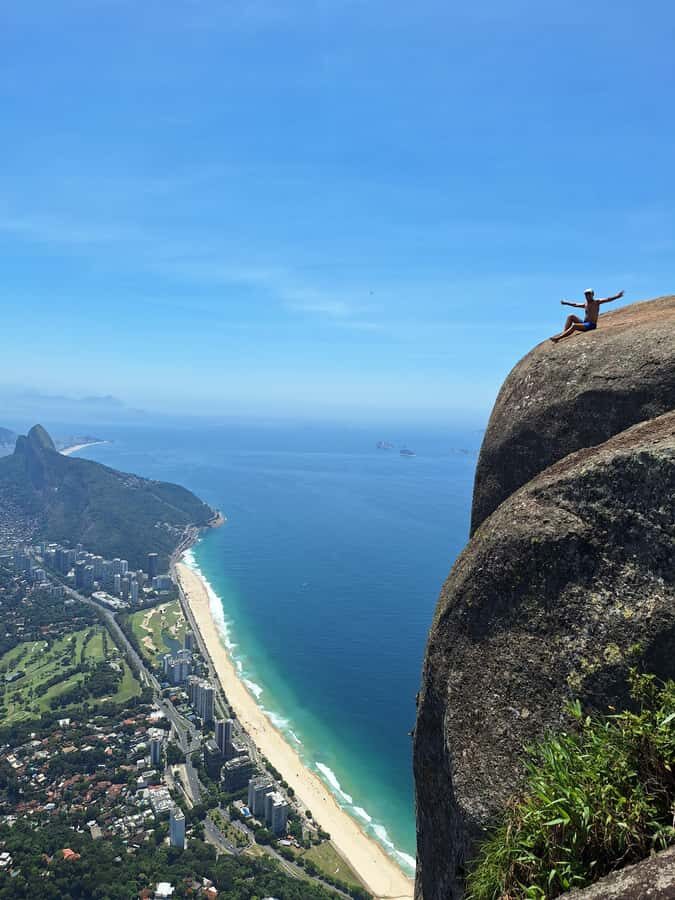 Rio de Janeiro: Pedra da Gávea - guided hike with best views - Carrasqueira climb: the technical section (rope, harness, and focus)