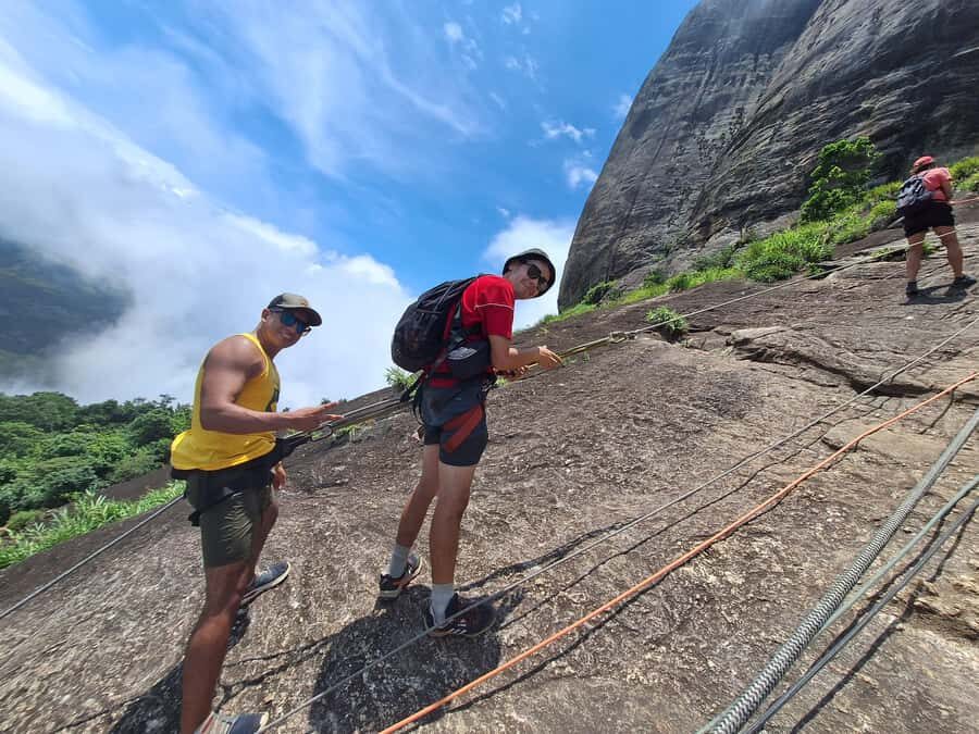 Rio de Janeiro: Pedra da Gávea - guided hike with best views - The descent: same trail, different mindset