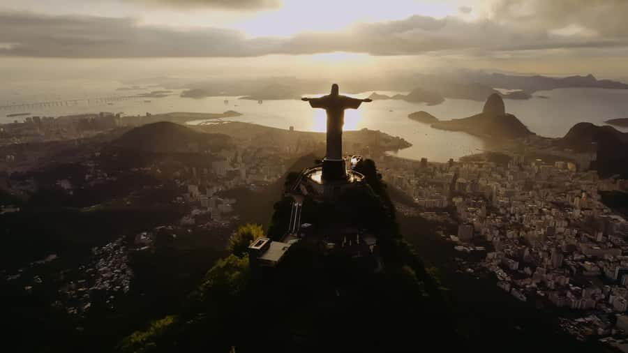 Rio de Janeiro Private: Christ, Sugarloaf, Maracanã and more - Corcovado And Christ the Redeemer: The Morning View That Sets the Tone