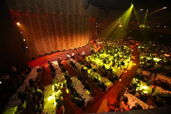 Rio de Janeiro: Roxy Dinner Show With Transfer - Dinner at Roxy: what you’ll actually get (and what to watch for)