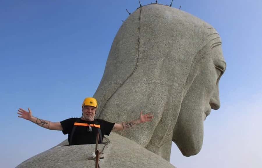 Rio de Janeiro: Skip-The-Line Christ Redeemer Private Tour - Getting to Cosme Velho: smooth transport to start the day