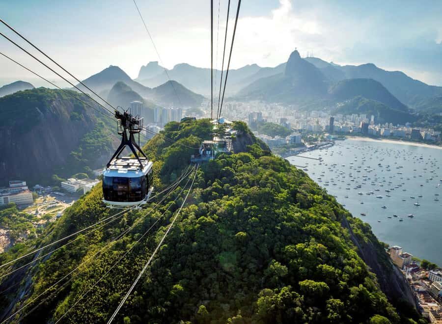 Rio de Janeiro: Sugarloaf Mountain & Beaches Half-Day Tour - Beach Panoramas by Car: Leblon, Ipanema, and Copacabana Stops