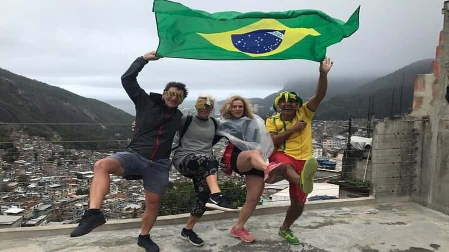Rio: Favela Walking Tour of Rocinha with a Resident Guide - The 3-hour rhythm: what happens on the walking route