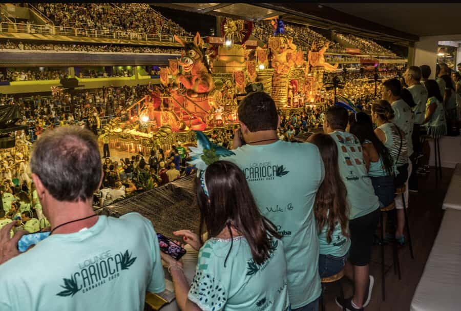 Rio: Premium Carnival Seating with Food, Drinks, & Transfers - Inside the Camarote: Drinks, Food, and the Comfort Stuff