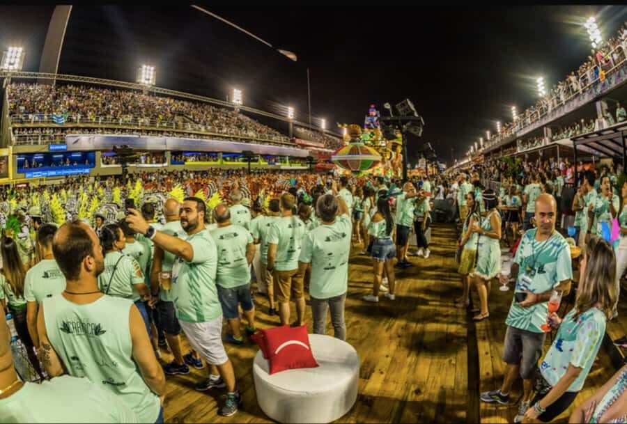 Rio: Premium Carnival Seating with Food, Drinks, & Transfers - Who This Works Best For