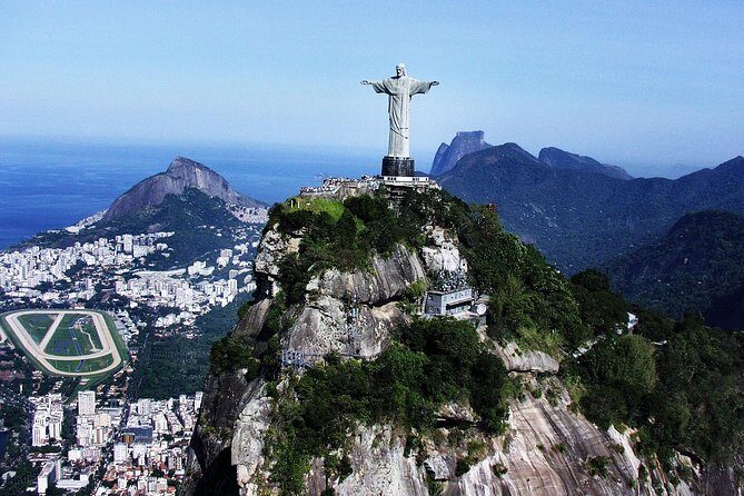 Rio Shore Excursion: Christ Redeemer, Sugarloaf and Selarón Steps 6-Hour Tour - Crowds, Seats, and What to Pack for a Smooth Day