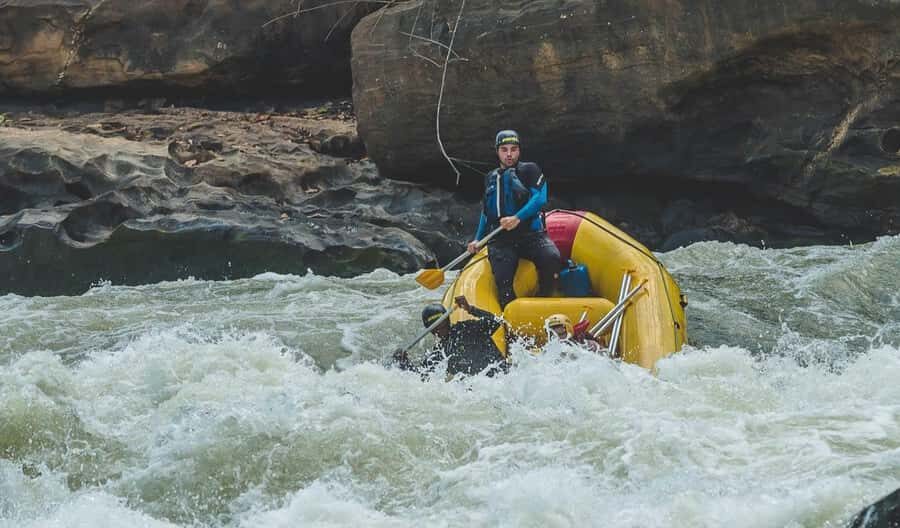 Rio: White Water Rafting Adventure tour in Rio de Janeiro - Atlantic rainforest on both sides of the river