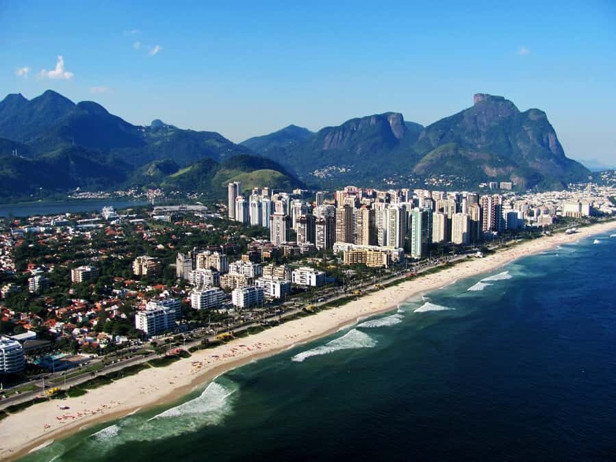 Rio's Best Hidden Beaches Small Group Tour - Meeting Your Guide and Settling Into the Coastal Drive