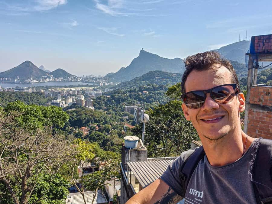 Rocinha Jeep Tour: A Journey into the Soul of the Favela! - Rocinha on Foot: Streets, Routine, and a Guided Look