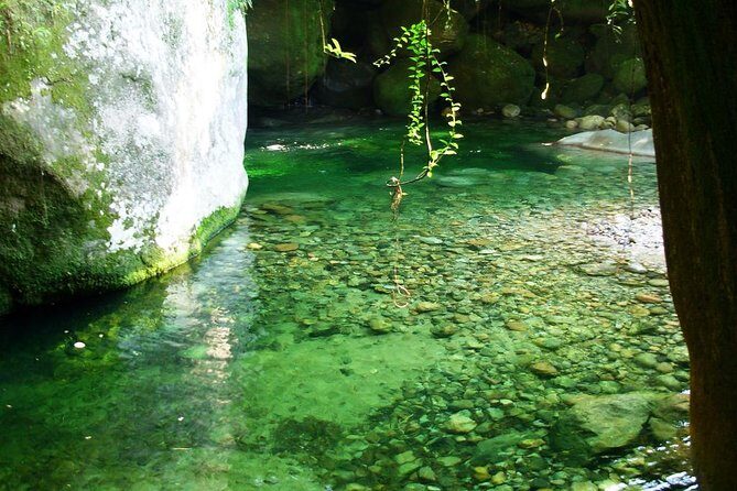 Serra dos Orgaos National Park – EcoTour - Stop 2: Cachoeira da Concórdia for waterfall time and trail breaks