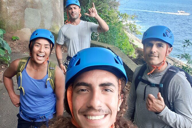 Sugarloaf Mountain Adventure - Stop 3: Cable Car to Morro da Urca—Food and Drinks to Reward the Legs