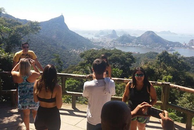 Sunset at Christ the Redeemer:Dona Marta,Selarón Steps& Lage Park - The guide effect: why Ederson’s name keeps coming up