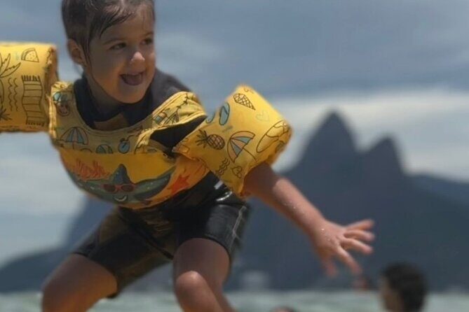 Surf Lessons at Arpoador Ipanema - Getting there without stress: meeting point and no-friction start