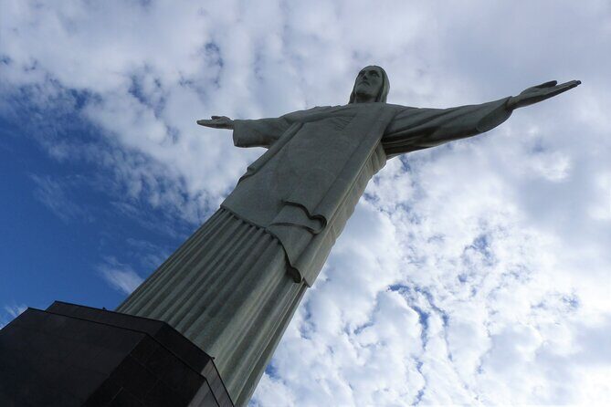 The Christ the Redeemer, the Sugar Loaf and the beaches of the "South Zone" - Key highlights worth planning for