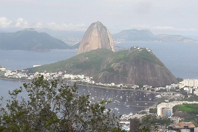 The Christ the Redeemer, the Sugar Loaf and the beaches of the "South Zone" - Stop 3: Sugarloaf Mountain and the best kind of timing—sunset