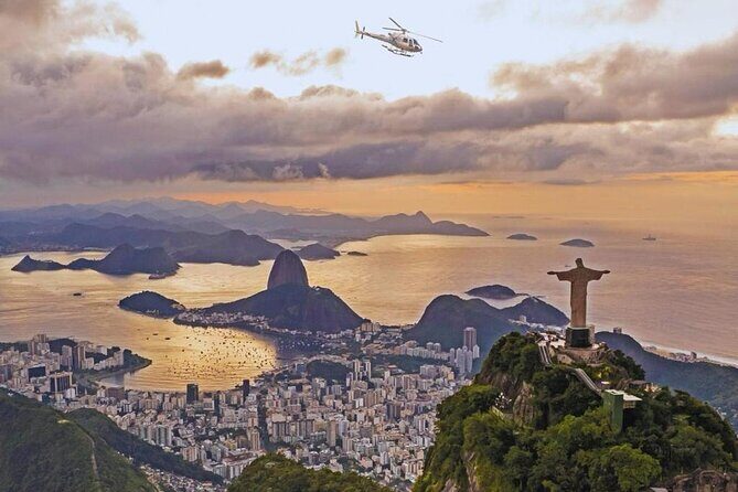 VRP Helicopter Tour - Doors Off Adventury - Doors-off vs. regular helicopter tours: what changes for you