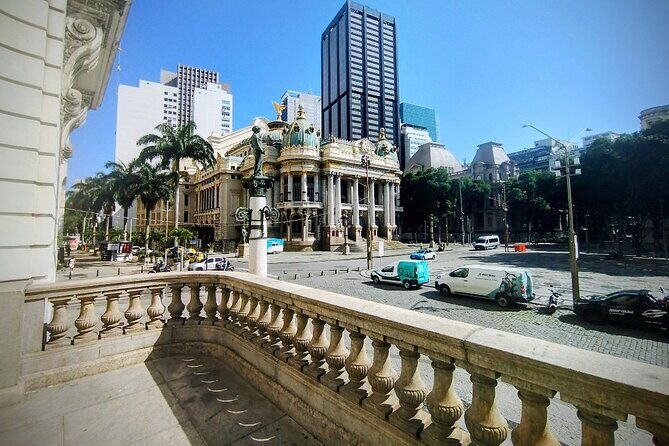 Walking tour in Rio de Janeiro Historical Center. - Stop 2: Escadaria Selarón and the story behind the tiles